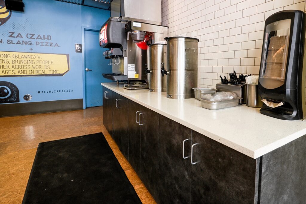 universal-stone-zablong-peculiar-pizza-uptown-charlotte-2-1024x683